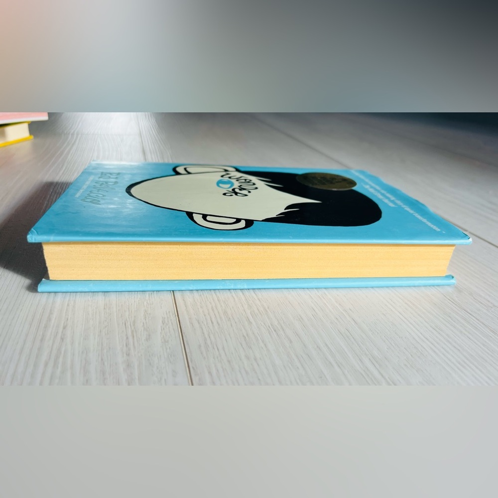 Book: Wonder by R J Palacio - Picture 3 of 3